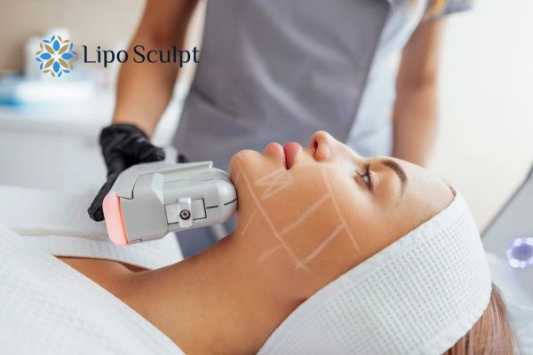HIFU vs Botulinum Toxin: Understanding the Differences 1 HIFU vs Botox Newport What is the best option for you?